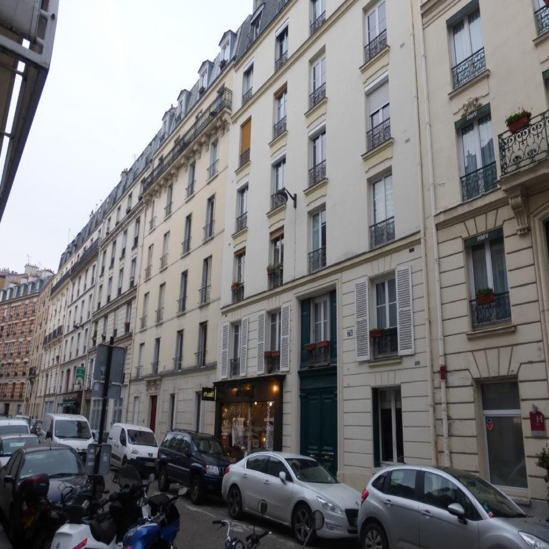 vente 2/3 pièces, rue calme, au coeur du quartier dans un bel